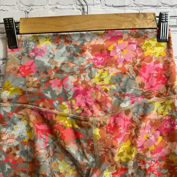 Lululemon Align Highrise Pant 25" Inflorescence Floral Leggings Yoga Nulu Size 4 - Picture 5 of 8